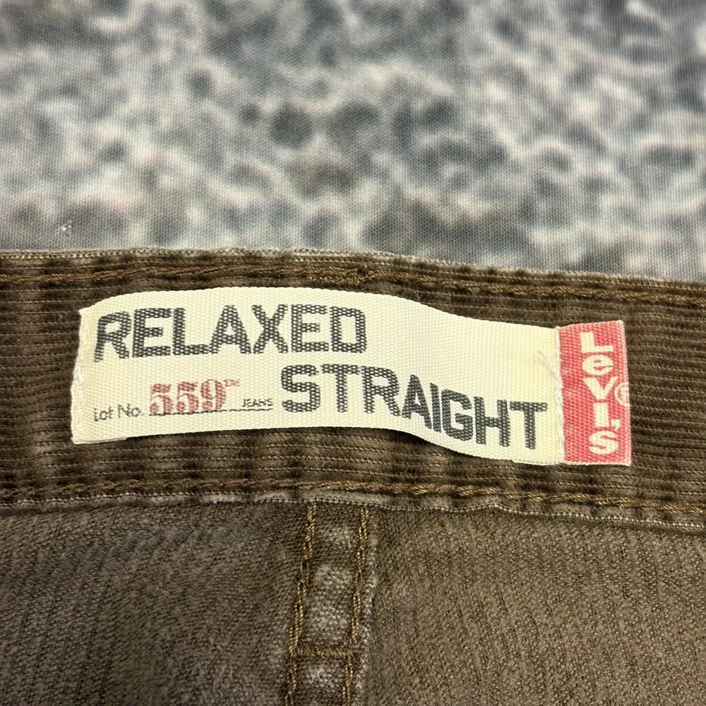 VTG Levi's 559 Corduroy Pants Relaxed Straight Mens 34x31 Brown Baggy Skater Y2K